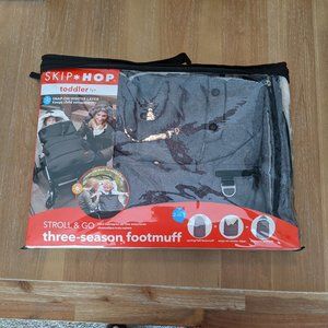 Skip Hop Toddler Three Season Footmuff & Hand Muff